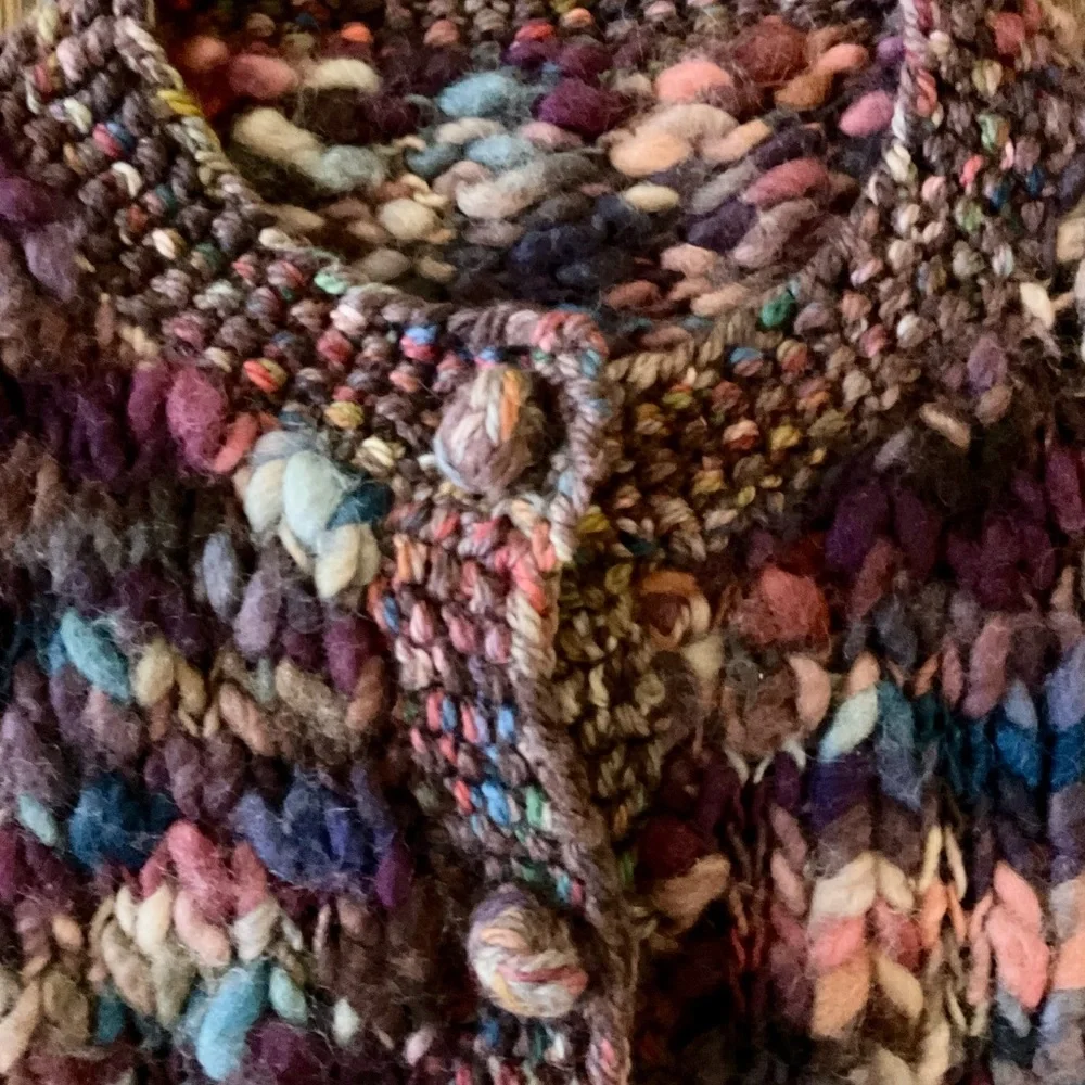 Cozy Multicolor Knit Cardigan - Picture 3 of 7